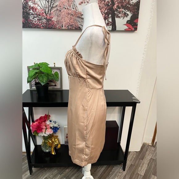 Fashion Nova Women Satin Mini Dress Tie Spaghetti Straps Size M Ruched Bust - Picture 6 of 13